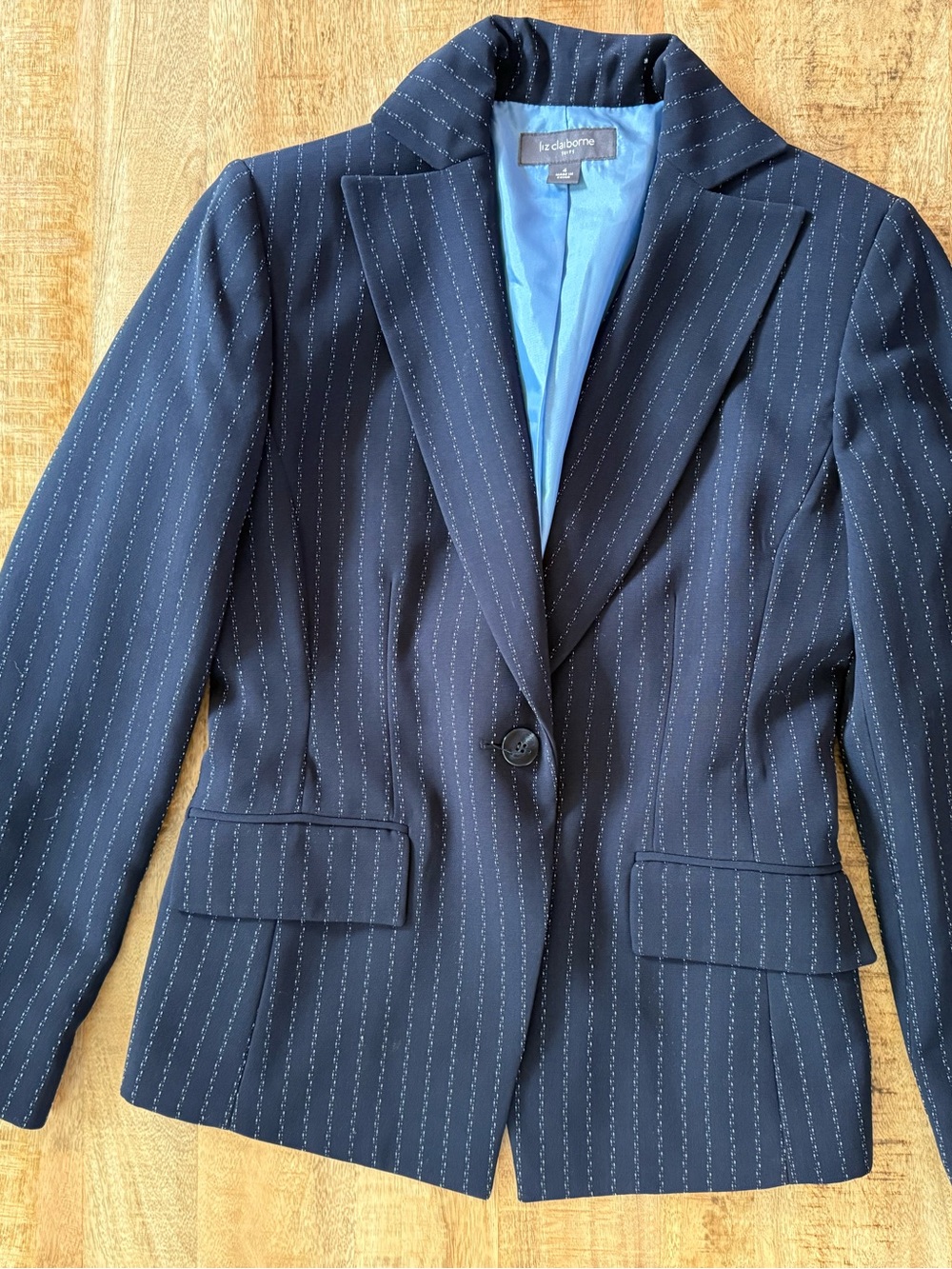 Liz Claiborne Navy Pinstripe Tailored Blazer with Light Blue Lining size 4